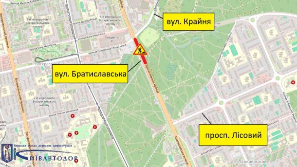 Будкомпанія привласнила 330 тисяч на ремонті Політехнічного ліцею в Києві Карта Києва з позначкою червоним кольором вулиці, яку будуть перекривати через ремонт