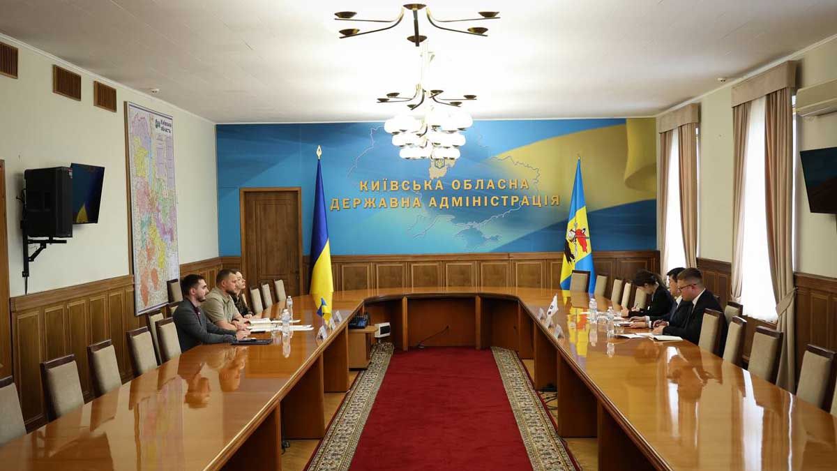 Київщина розширює співпрацю з Південною Кореєю: техніка, ліцей, транспорт і партнерство з Кьонгі-до Київщина розширює співпрацю з Південною Кореєю: техніка, ліцей, транспорт і партнерство з Кьонгі-до