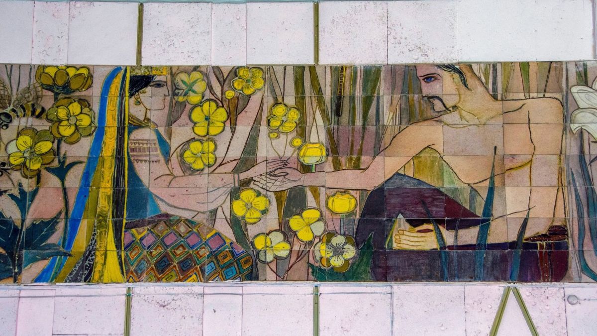 На Щербаківського можуть взяти під охорону керамічний фриз "Керамічні фриз "Легенди рослин" та два рельєфи" (вул. Щербаківського, 32/38)