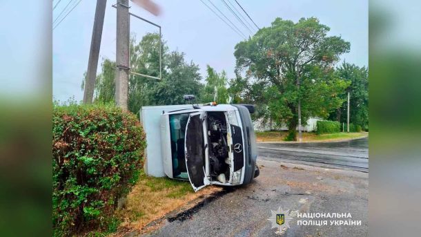 Пожежа в Білій Церкві забрала життя 70-річної мешканки Наслідки ДТП у селі Руда на Білоцерківщині: зіткнення Mercedes Sprinter і ВАЗ, троє госпіталізованих, серед них неповнолітня