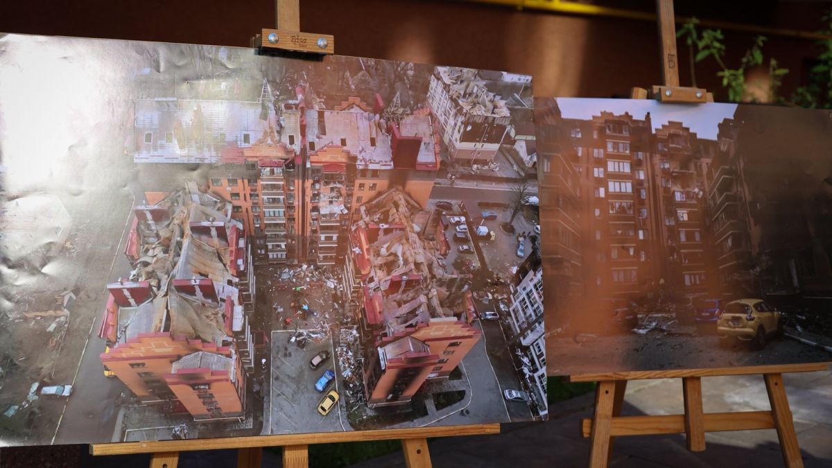 В Ірпені відновили понад 80% з усіх об'єктів, що зазнали пошкодження понад три роки тому — КОВА Частково зруйнований будинок: вигорілі дахи й під’їзди з дрона та знизу