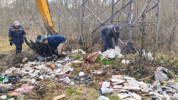Заступника Кличка Поворозника підозрюють у зловживанні владою через таємну вечірку на режимному об’єкті Під час толоки. Фото: КМДА