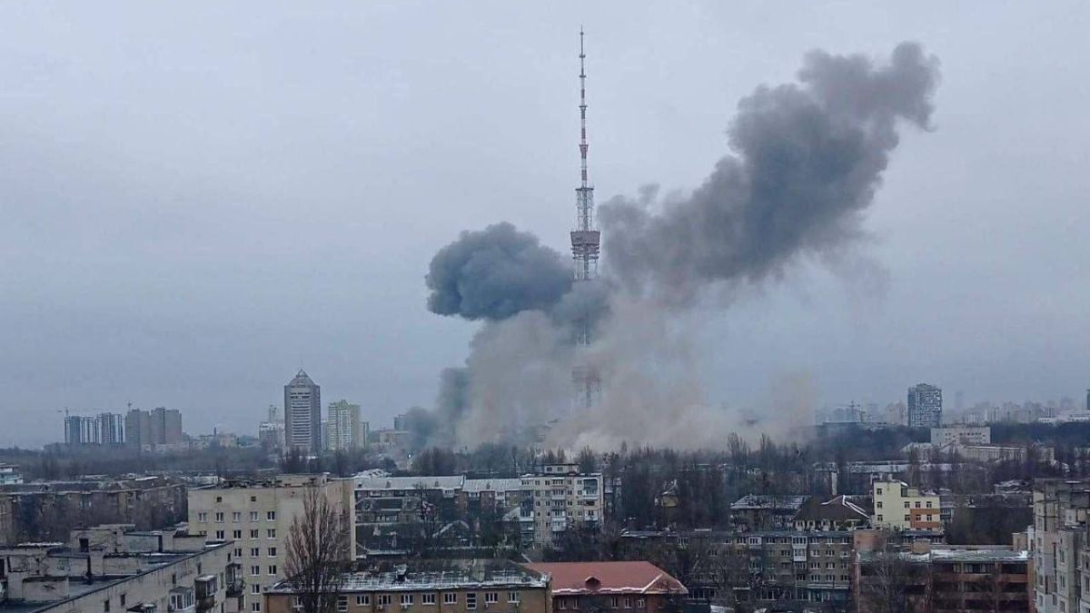 Відновлення телевежі на Дорогожичах після ракетного удару обійдеться у 181 мільйон гривень Відновлення телевежі на Дорогожичах після ракетного удару обійдеться у 181 мільйон гривень
