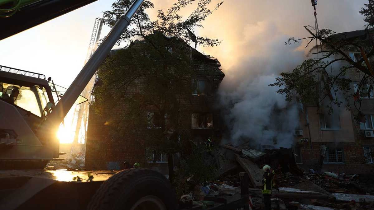 У Києві різко погіршилася якість повітря: мешканцям радять закрити вікна У Києві різко погіршилася якість повітря: мешканцям радять закрити вікна