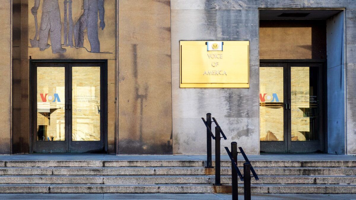 «Голос Америки» припинив мовлення через рішення Трампа «Голос Америки» припинив мовлення через рішення Трампа