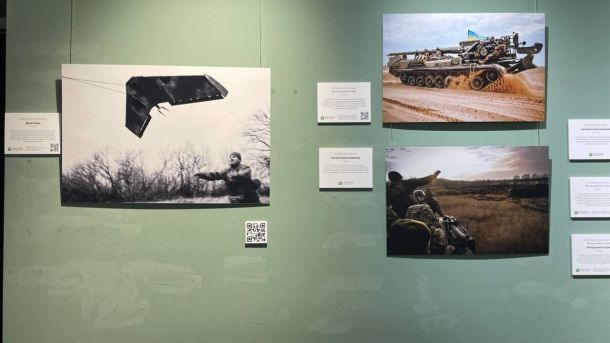 Франція висміяла російський фейк про «кокаїн у поїзді до Києва»: на фото була звичайна серветка Франція висміяла російський фейк про «кокаїн у поїзді до Києва»: на фото була звичайна серветка