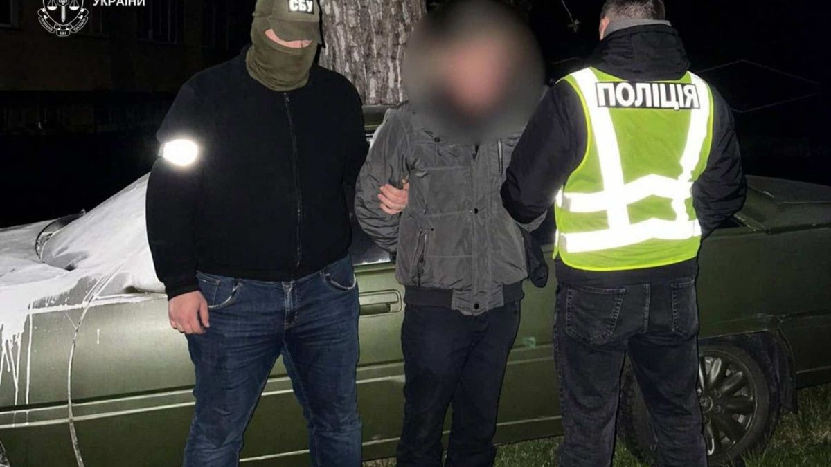 Спалив авто військового за 1000$: у Києві затримали палія Спалив авто військового за 1000$: у Києві затримали палія