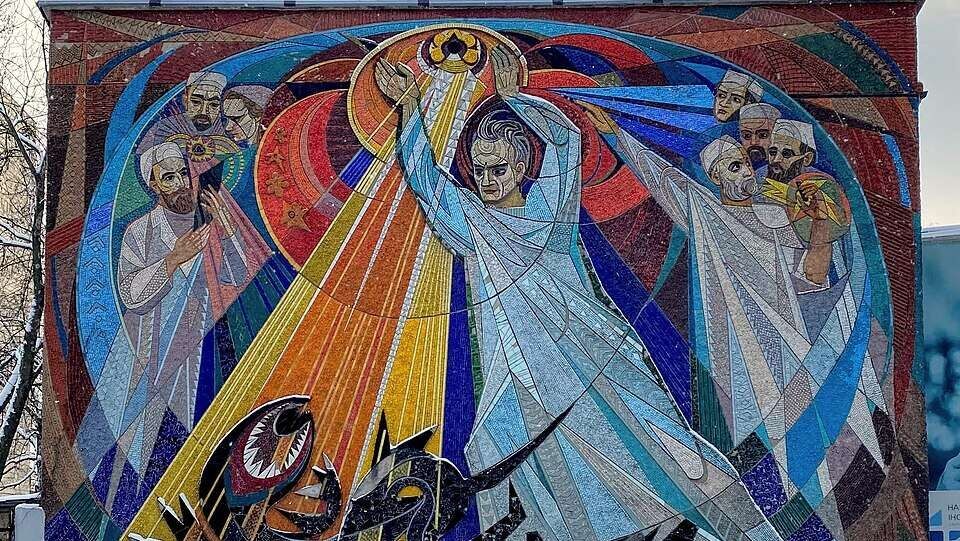 У Києві проведуть благодійний тур мозаїками Голосієва: від Алли Горської до Івана Марчука Київська мозаїка. Фото: Hwyrd / Wikimedia