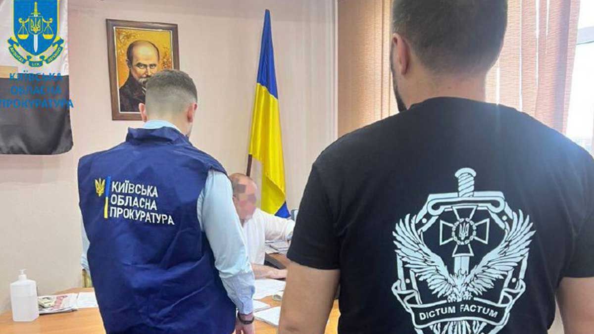 Голову Вишгородської міськради підозрюють у розтраті понад 736 тис. грн на закупівлі для водоканалу Голову Вишгородської міськради підозрюють у розтраті понад 736 тис. грн на закупівлі для водоканалу