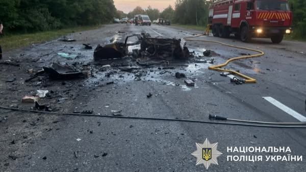 Контрабанда з «Варшава — Київ»: двох киян судитимуть за ввезення прикрас і годинників на 12 млн грн Контрабанда з «Варшава — Київ»: двох киян судитимуть за ввезення прикрас і годинників на 12 млн грн