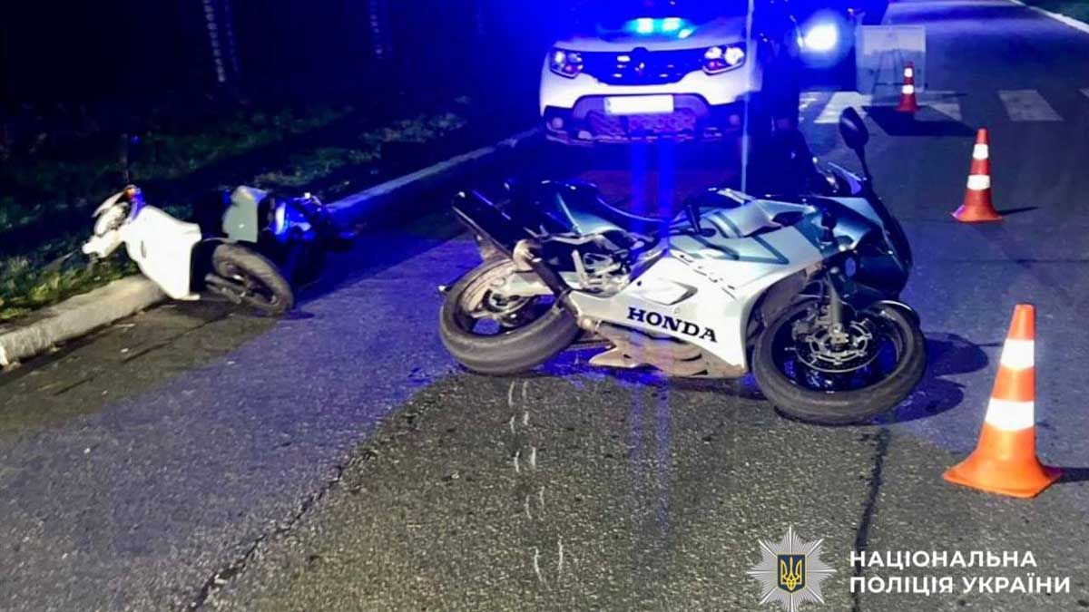 На Білоцерківщині мотоцикл врізався в мопед: травмувався 16-річний підліток На Білоцерківщині мотоцикл врізався в мопед: травмувався 16-річний підліток