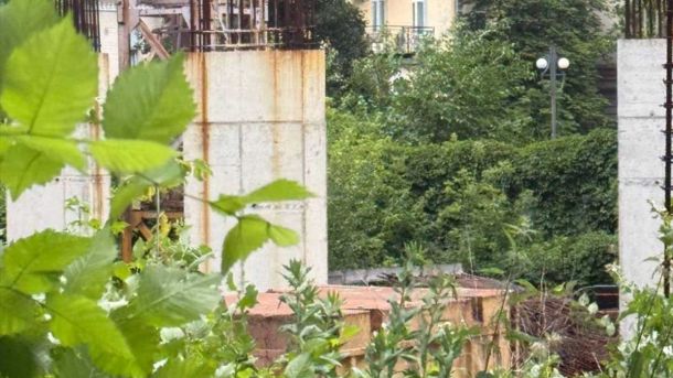 Посадовцям «Київзеленбуд» повідомили про підозру у розтраті 900 тис. грн у парку «Позняки» Посадовцям «Київзеленбуд» повідомили про підозру у розтраті 900 тис. грн у парку «Позняки»