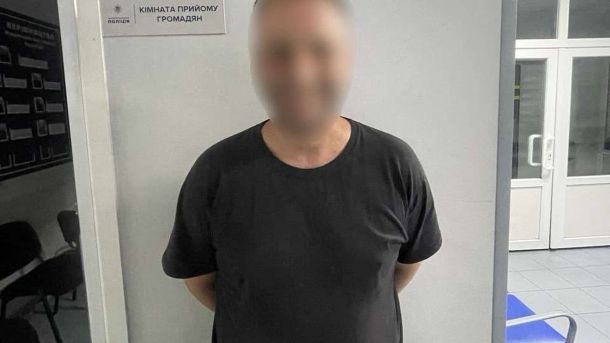 У Броварах ветеранський хаб отримає інклюзивний мікроавтобус у вересні Поліцейський складає протокол після затримання підозрюваного у крадіжці з супермаркету у Броварах на суму понад 5 тисяч гривень