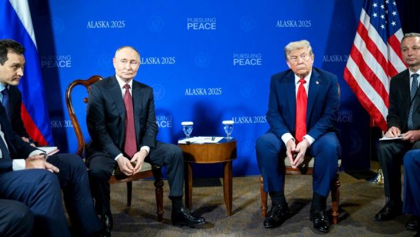 Куди піти в Києві 27-28 грудня: Примаченко, Янукович і Маланка Дональд Трамп і Володимир Путін на Алясці