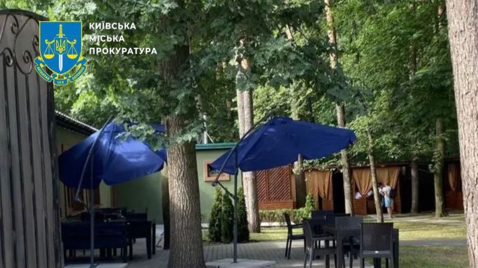 У Києві знесуть ресторан ексміліціонера, збудований у заповіднику У Києві знесуть ресторан ексміліціонера, збудований у заповіднику