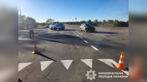 Поліція розшукує 69-річну жінку з Іванкова на Київщині Зіткнення автомобілів Nissan і Honda на автодорозі Київ — Іванків — Овруч на Вишгородщині, постраждала пасажирка