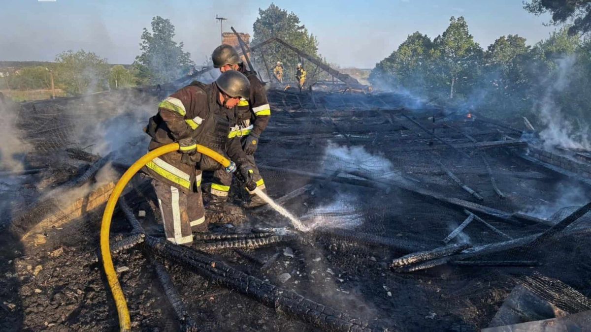 Росія атакувала Україну 200+ дронами: є загиблі та поранені Росія атакувала Україну 200+ дронами: є загиблі та поранені