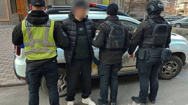 Водій із Бучі Віктор Коворотний: 44 роки за кермом, тепер возить школярів Крадіжка на 150 тис грн в Ірпені: підозрюваний взятий під ва