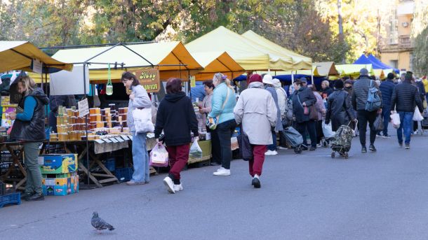 Автобуси №46 і №112 змінять маршрут 21 квітня через ярмарок Київ, продуктовий ярмарок