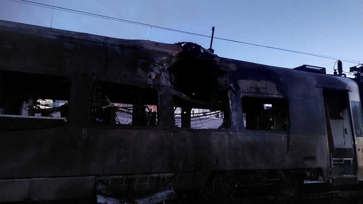 Росія вдарила по Інтерсіті+: затримки поїздів через атаку у Вінницькій області Росія вдарила по Інтерсіті+: затримки поїздів через атаку у Вінницькій області