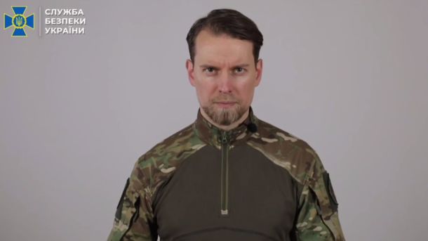БпЛА влучив у дах багатоповерхівки на Солом'янці (оновлено) Речник Служби безпеки України Артем Дехтяренко