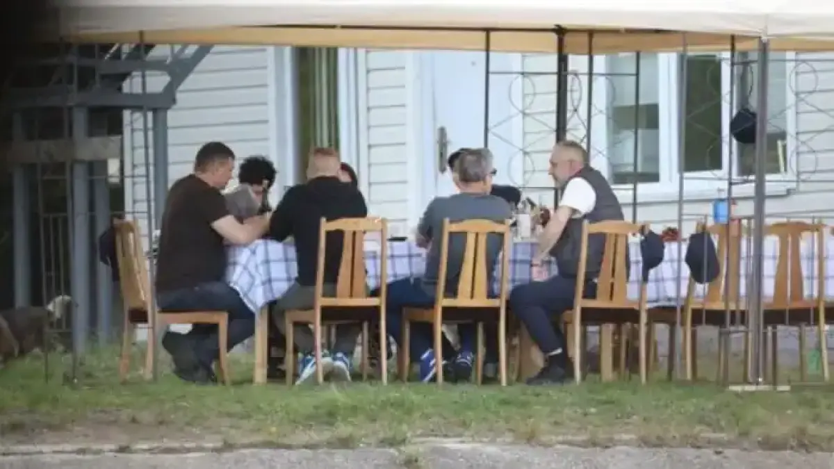 Заступника Кличка Поворозника підозрюють у зловживанні владою через таємну вечірку на режимному об’єкті Скриншот із розслідування сайту «Інформер»