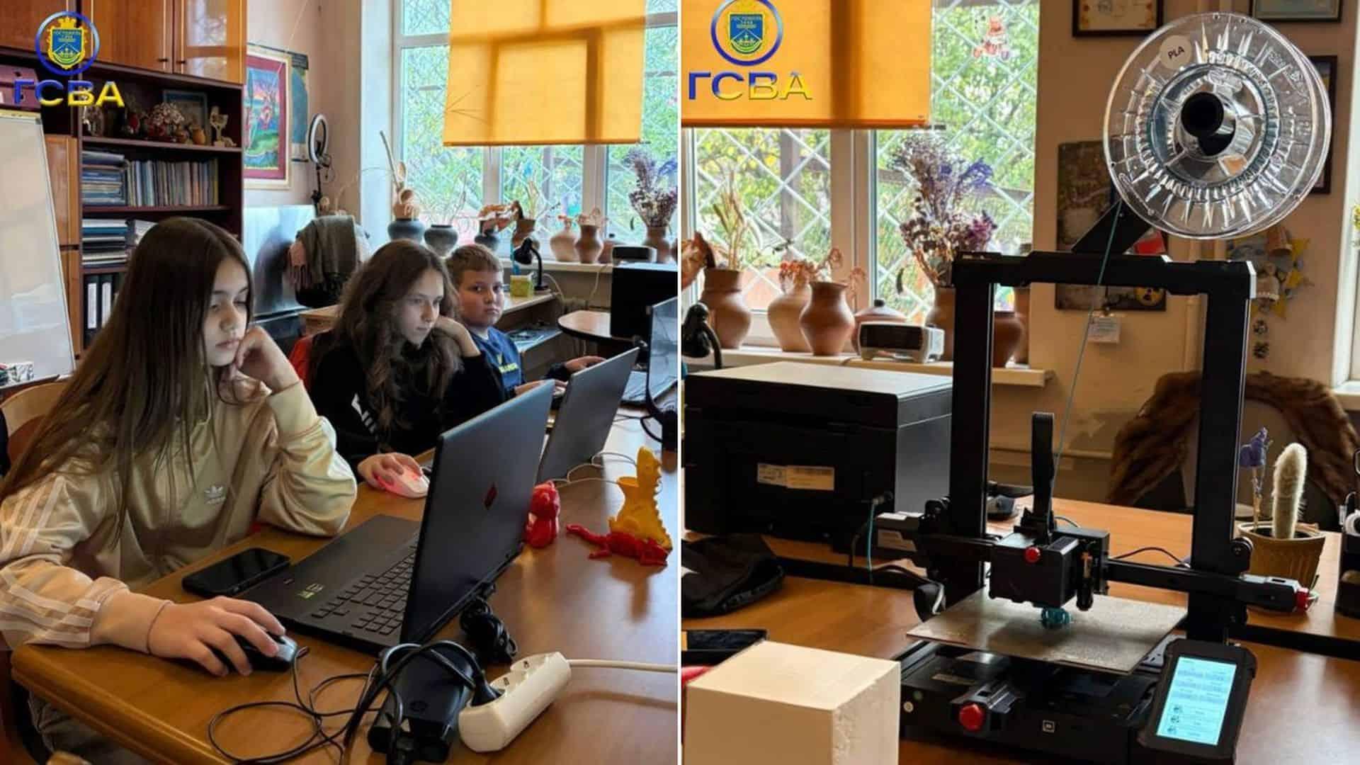 Діти працюють за ноутбуками на занятті з 3D-моделювання поряд з 3D-принтером