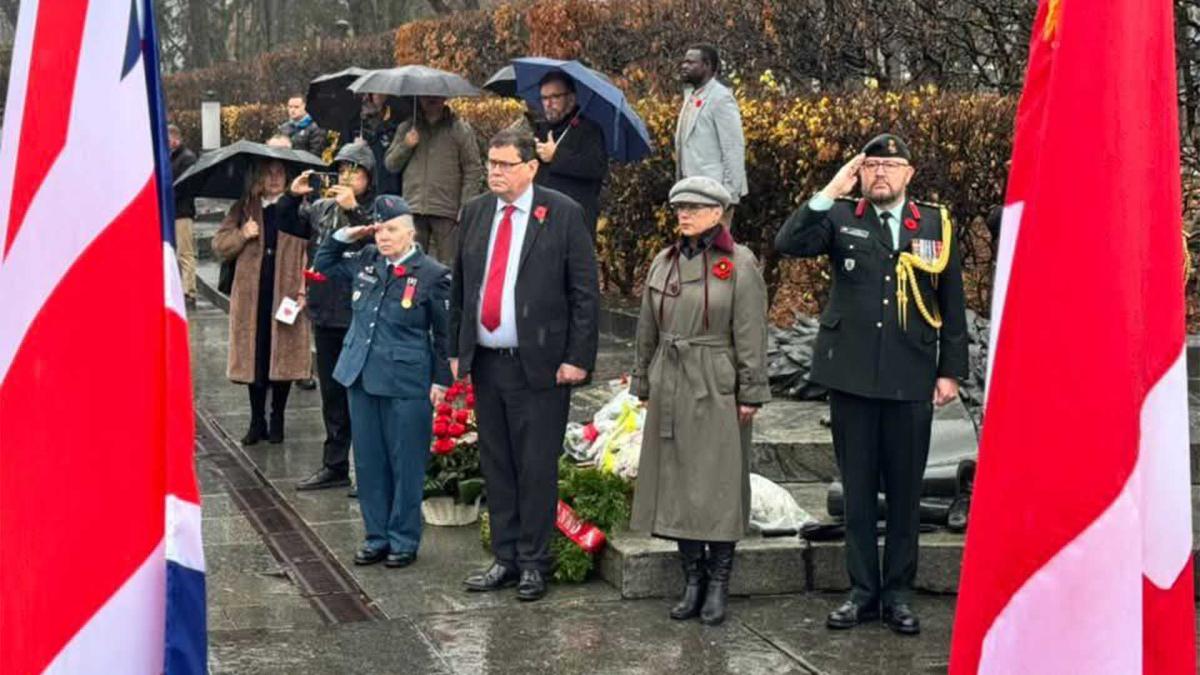 Під час вшанування загиблих українських воїнів у Києві