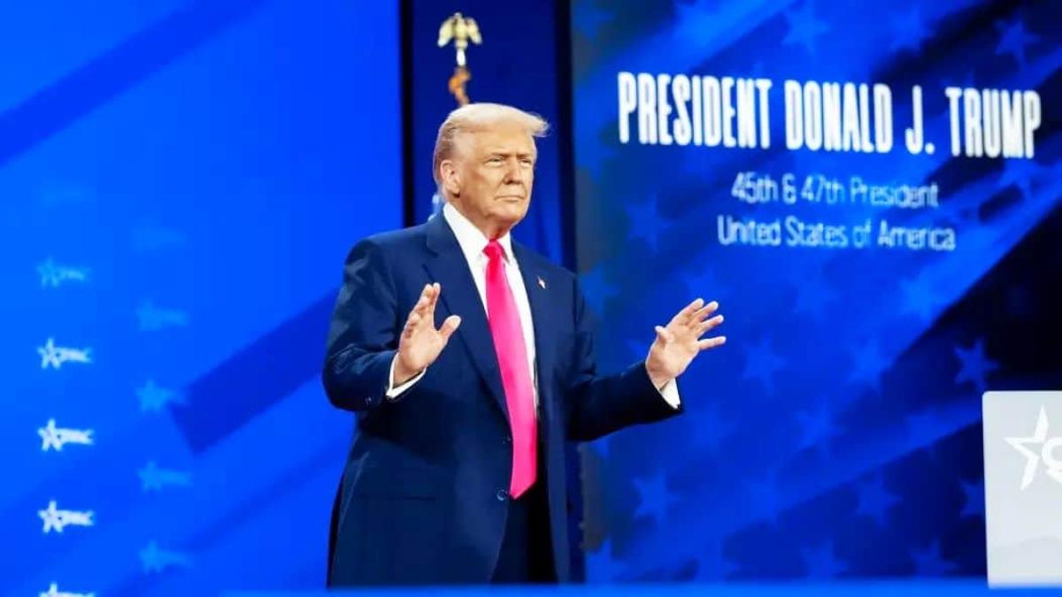Рейтинг підтримки Дональда Трампа падає, відстаючи від показників Байдена Президент США Дональд Трамп.
