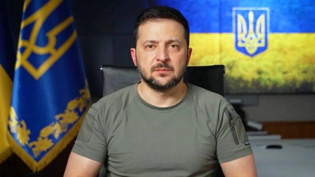 Daily Mail: Позиція Зеленського стає хиткою через зупинку допомоги США Президент України Володимир Зеленський