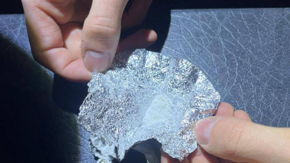 Білий порошок у фользі