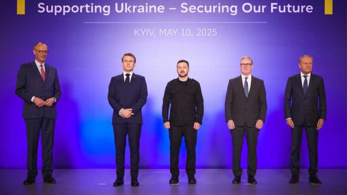 Politico: Німецький депутат звинувачує США у зміні сторони в питанні України Politico: Німецький депутат звинувачує США у зміні сторони в питанні України