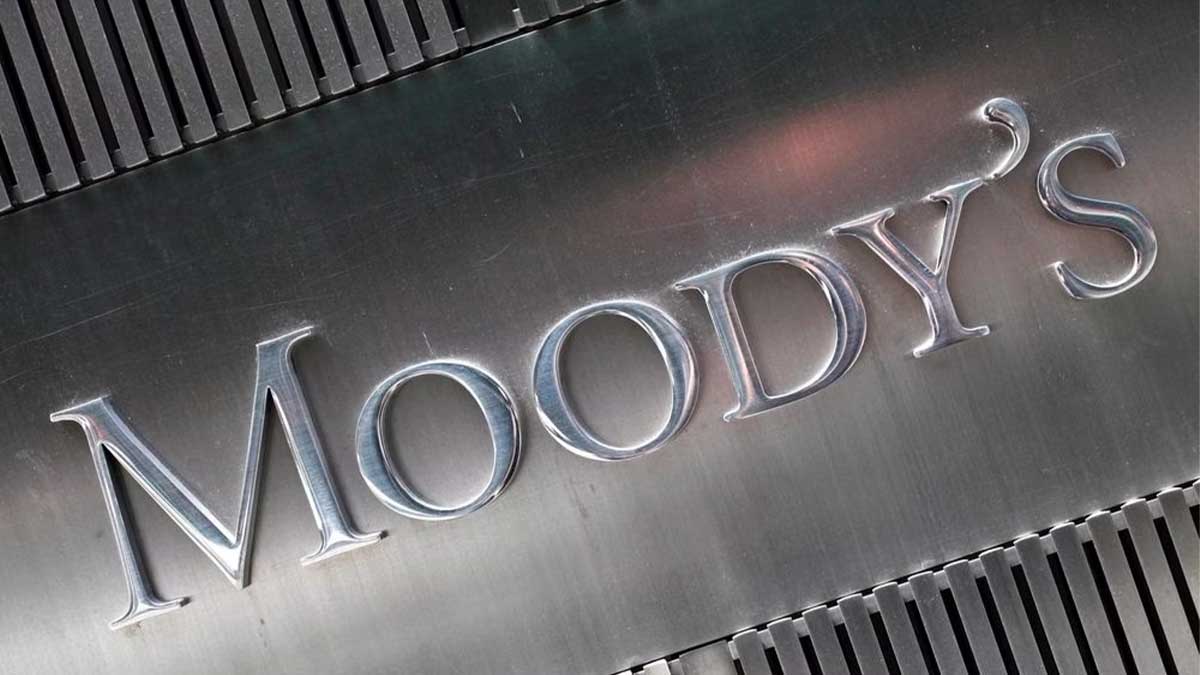 Moody's знижує кредитний рейтинг США через критичне зростання боргу
