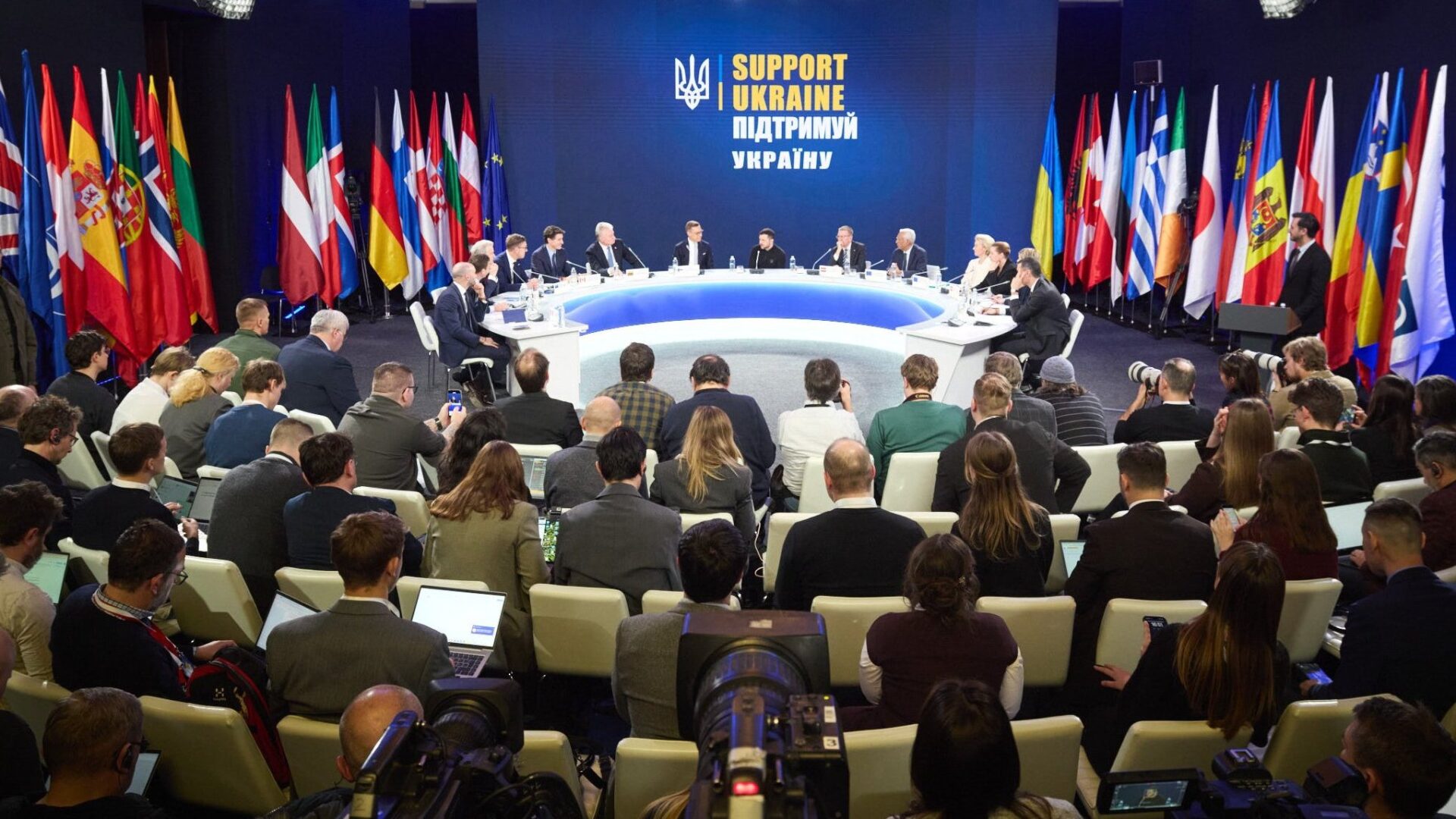 Учасники саміту «Підтримай Україну»