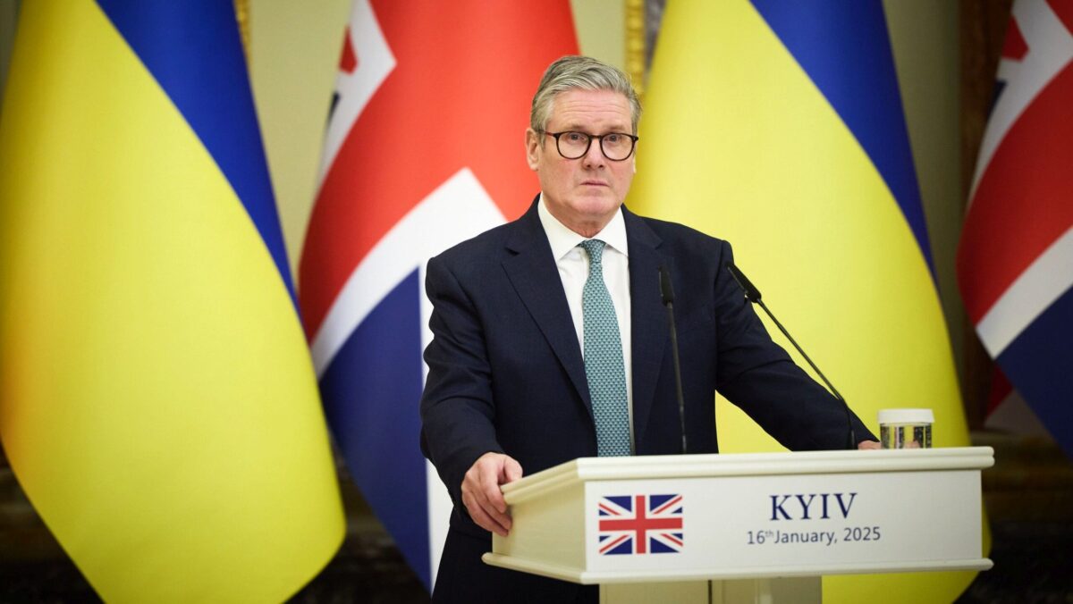 Архівна світлина. Прем’єр-міністр Великої Британії Кір Стармер під час візиту до України