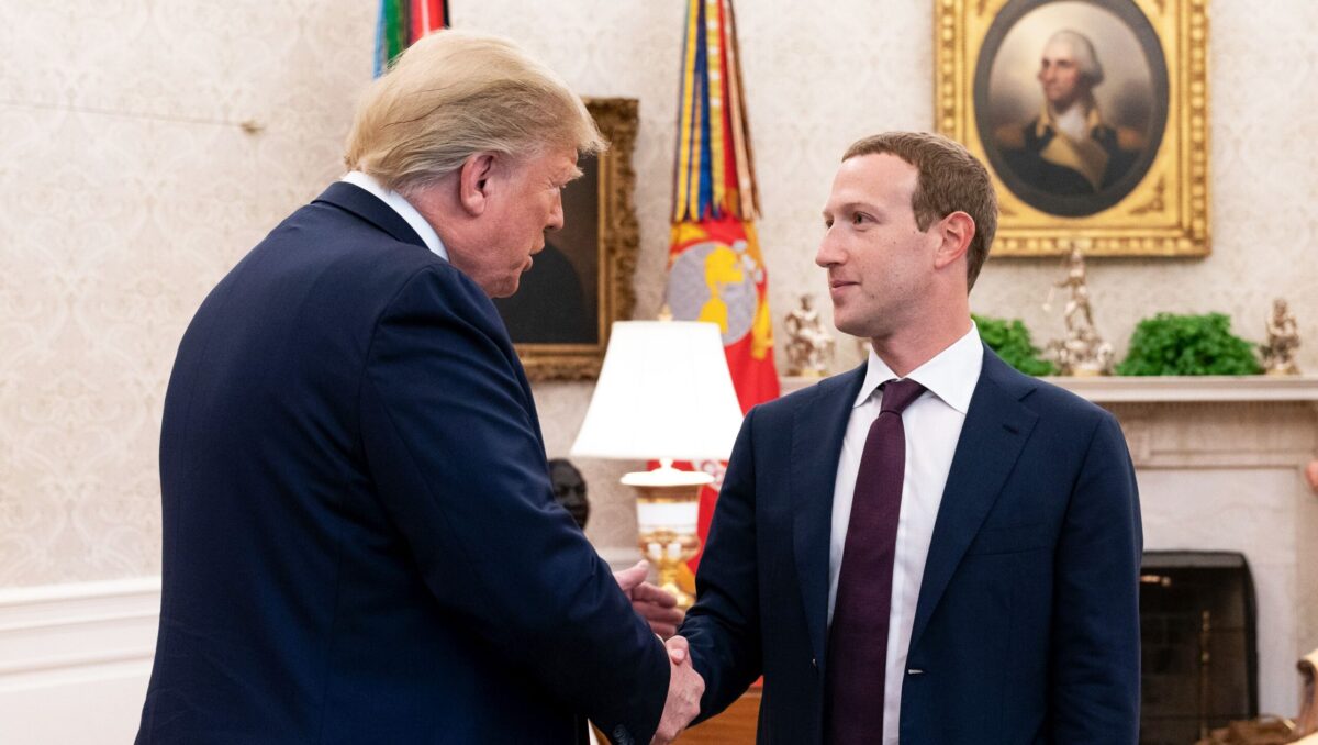 Президент США Дональд Трамп і засновник компанії Meta (раніше Facebook) Марк Цукерберг