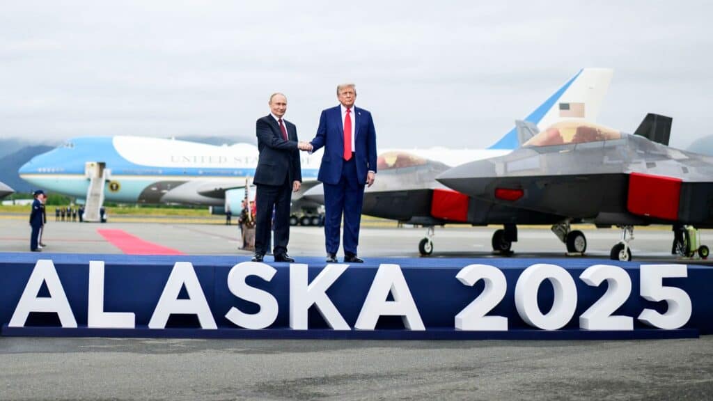 Дональд Трамп і Володимир Путін на Алясці