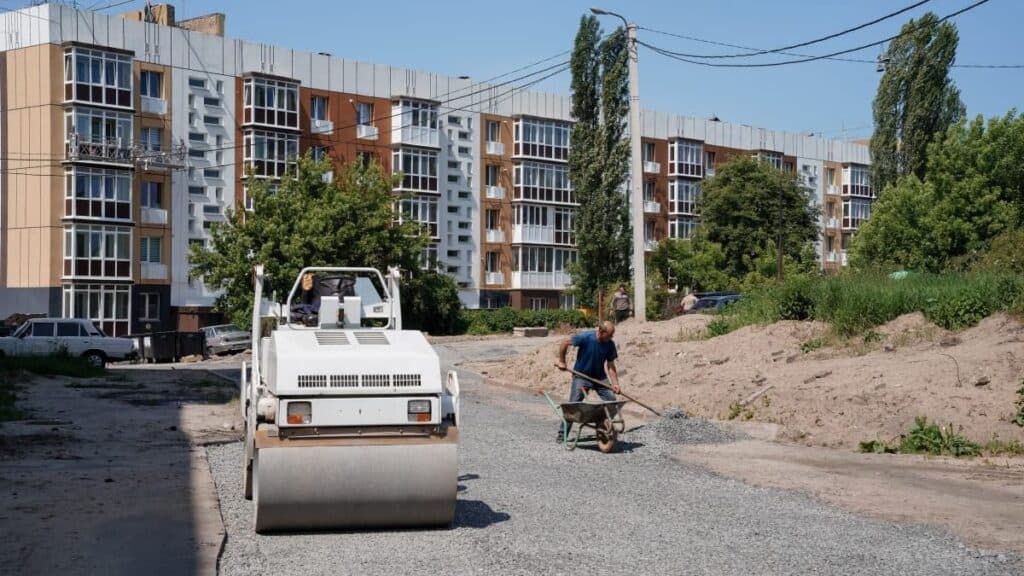 У Бородянці ремонтують дев’ятиповерхівку для 216 мешканців У Бородянці ремонтують дев’ятиповерхівку для 216 мешканців
