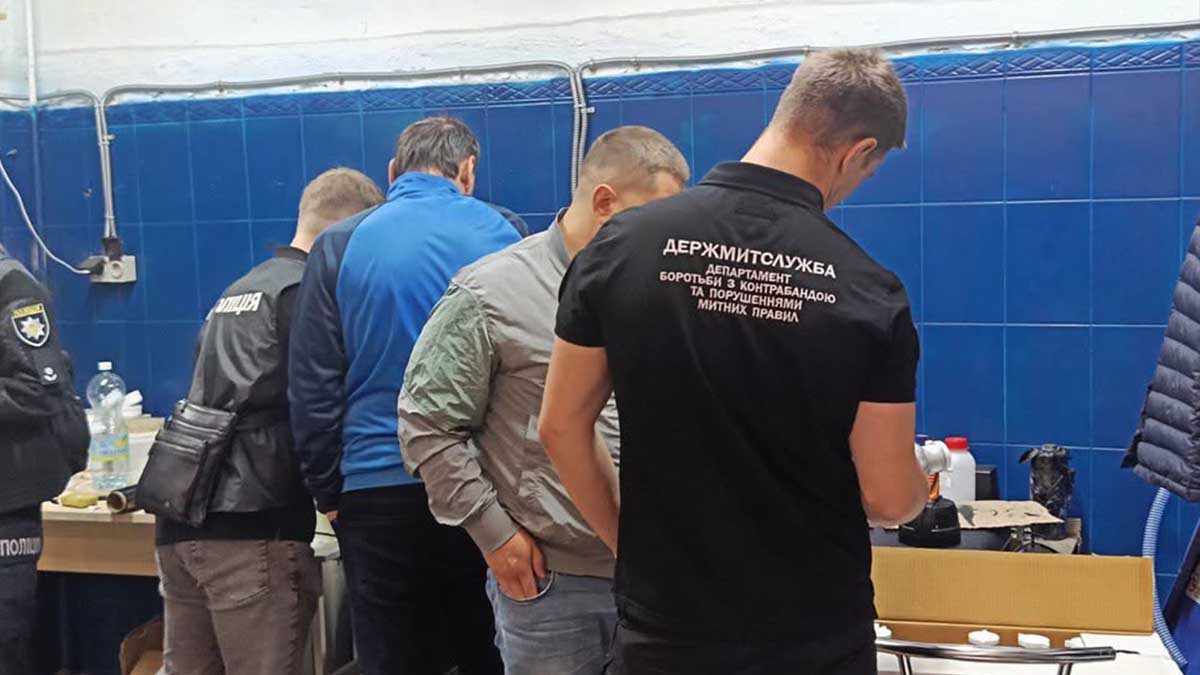41-річний киянин організував виробництво фальсифікованих пестицидів: викрито транснаціональну злочинну мережу