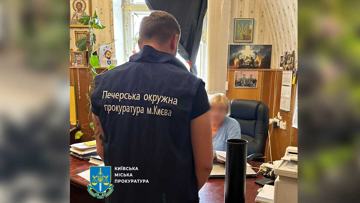 Директорка «Київської фортеці» привласнила 1,2 млн грн за фіктивний ремонт