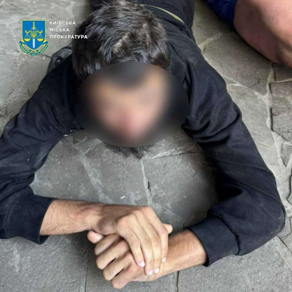 У Києві викрили мережу кур’єрської доставки кокаїну: затримано організаторів та виконавців У Києві викрили мережу кур’єрської доставки кокаїну: затримано організаторів та виконавців