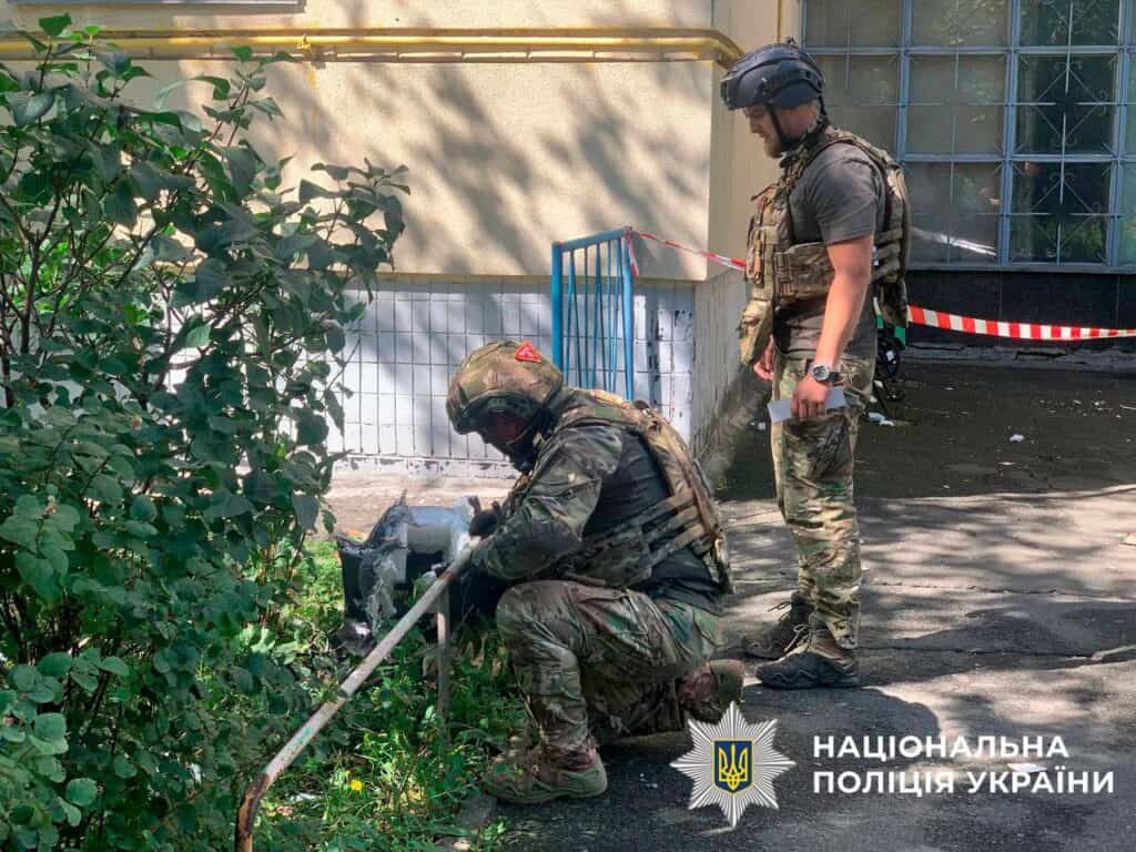 У Солом’янському районі Києва впав ворожий дрон: пошкоджень і постраждалих немає У Солом’янському районі Києва впав ворожий дрон: пошкоджень і постраждалих немає