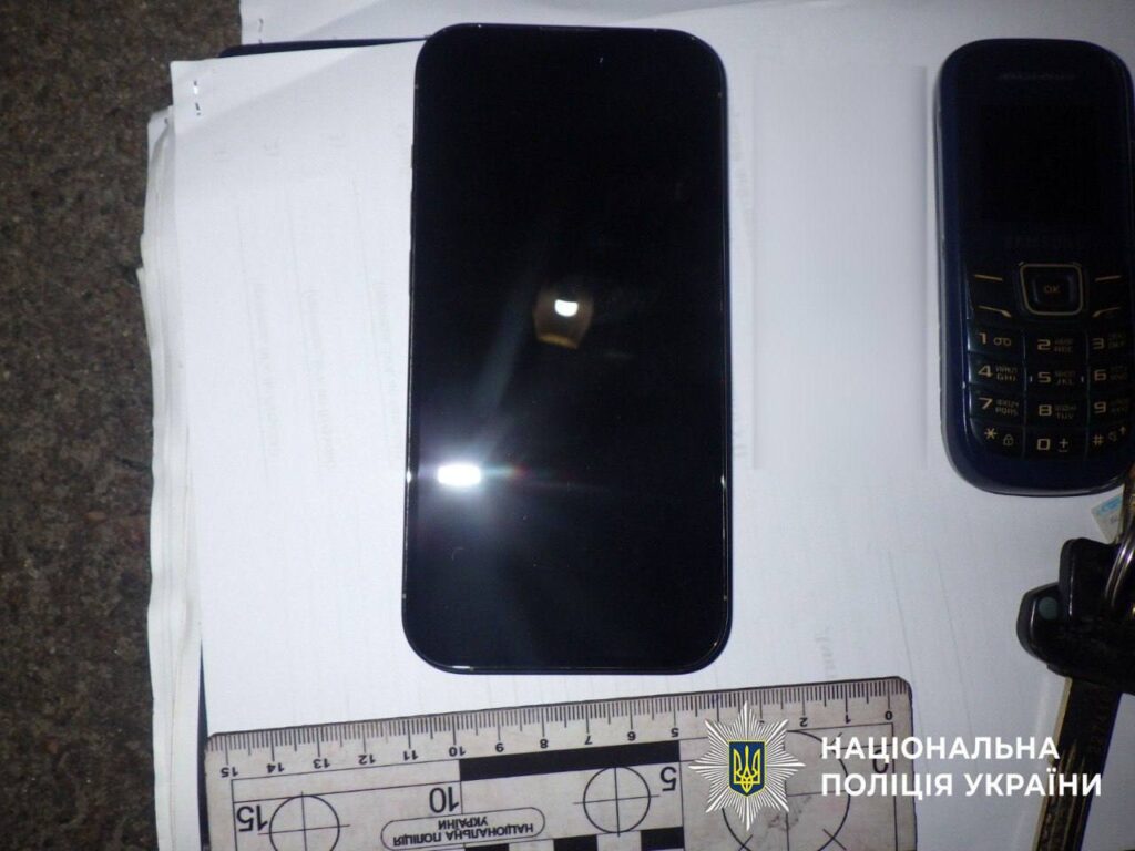 У Києві затримали двох чоловіків за розбійний напад на 26-річну жінку У Києві затримали двох чоловіків за розбійний напад на 26-річну жінку