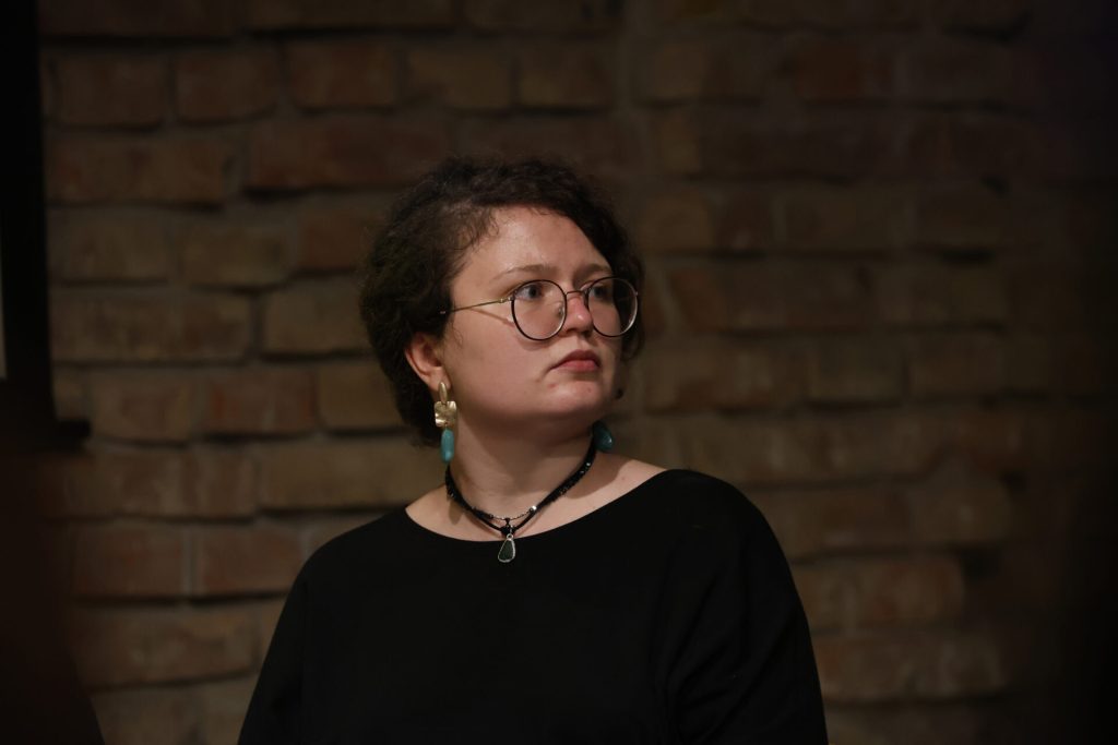 Чому світ мовчить про Оленівку: у Києві презентували книгу-доказ злочину РФ Чому світ мовчить про Оленівку: у Києві презентували книгу-доказ злочину РФ