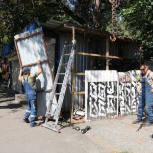 У Києві на проспекті Європейського Союзу знесли 11 кіосків, що простояли майже 20 років