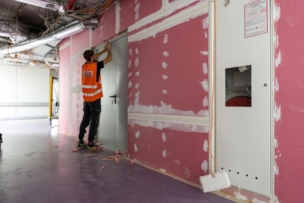 У Києві триває відновлення «Охматдиту»: фасадні та внутрішні роботи