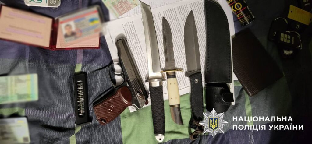 30 тисяч доларів за мовчання: у Києві затримали шантажиста бізнесмена