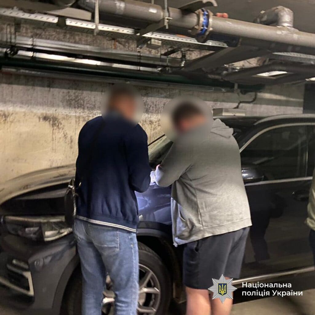 Розкрадання 25 млн грн на електроенергії для ЗСУ: викрито екскерівника управлінь та директора підприємства