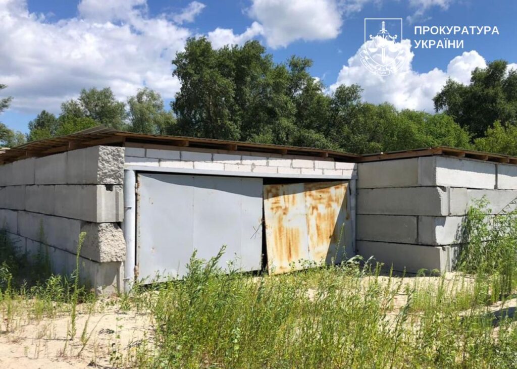 У Києві викрили схему незаконного заволодіння землею на Жуковому острові вартістю 40 млн грн
