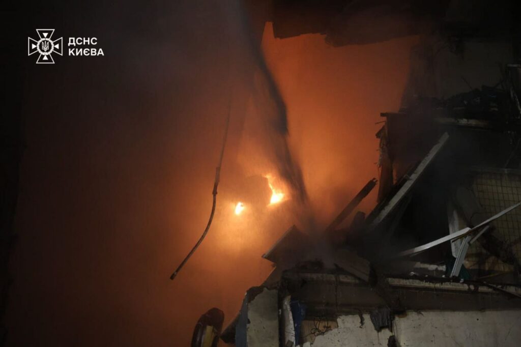 Атака на Київ: загинули 2 людини, ще 18 поранені (оновлення)